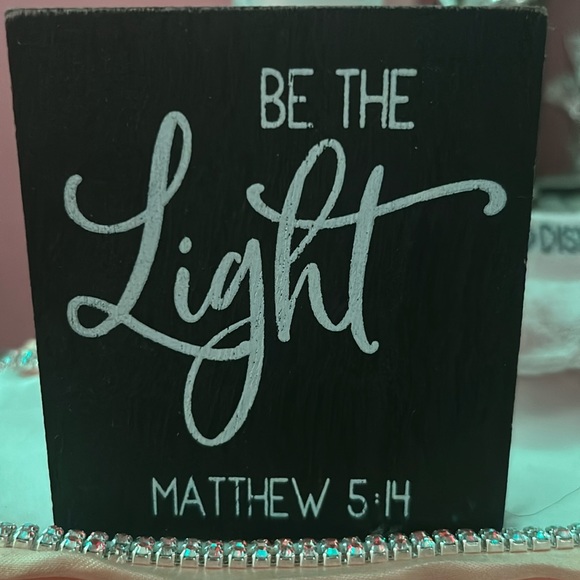 Be the light picture - Picture 1 of 1
